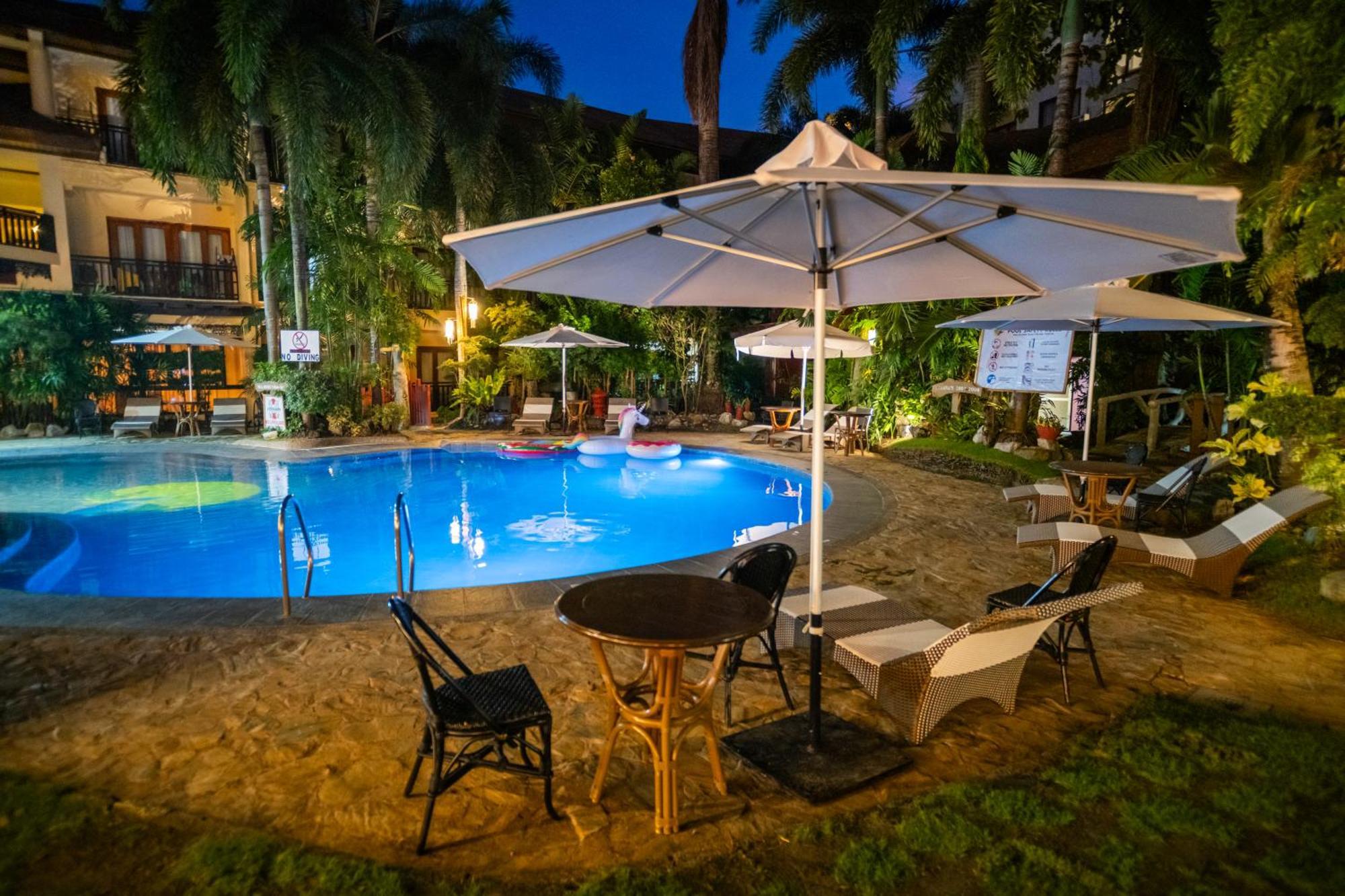 Boracay Tropics Resort Hotel Manoc-Manoc Exteriér fotografie